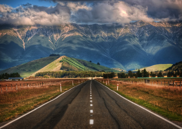 The-Long-Road-in-NZ-M